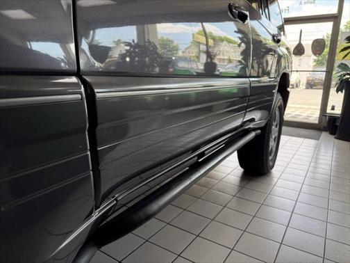 2003 Lexus LX 470 Base