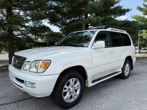 2004 Lexus LX 470 Base