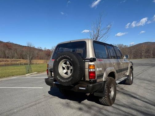 1993 Toyota Land Cruiser Base