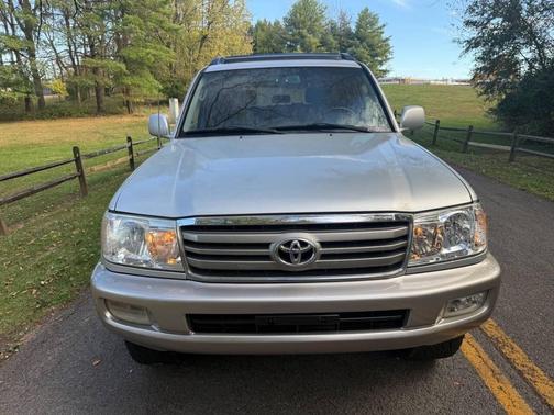 2006 Toyota Land Cruiser Base
