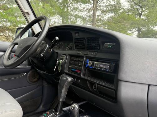 1993 Toyota Land Cruiser Base