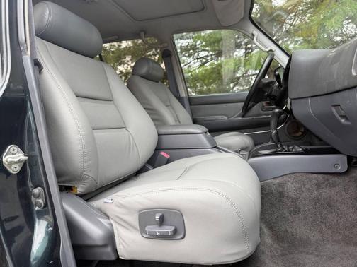 1993 Toyota Land Cruiser Base