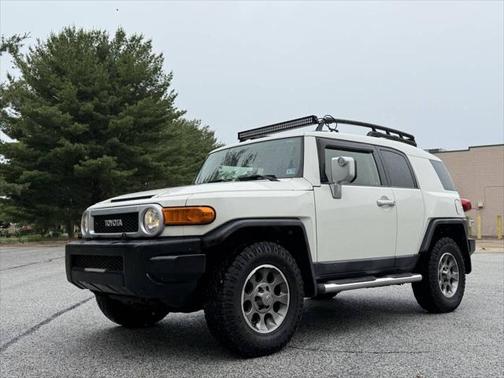 2012 Toyota FJ Cruiser Base