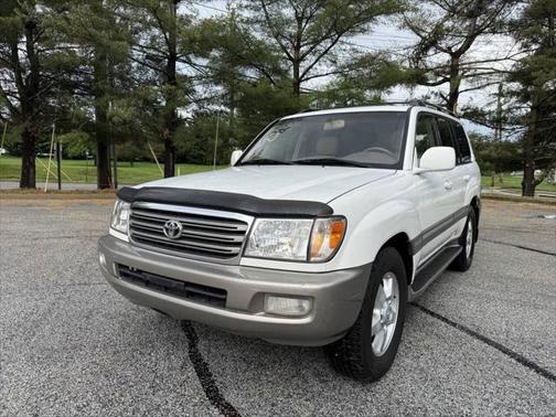 2005 Toyota Land Cruiser Base