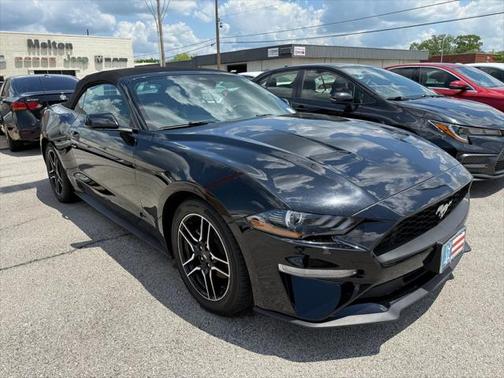 2022 Ford Mustang EcoBoost Premium