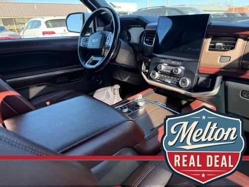 Oxford White 2024 Ford Expedition Limited