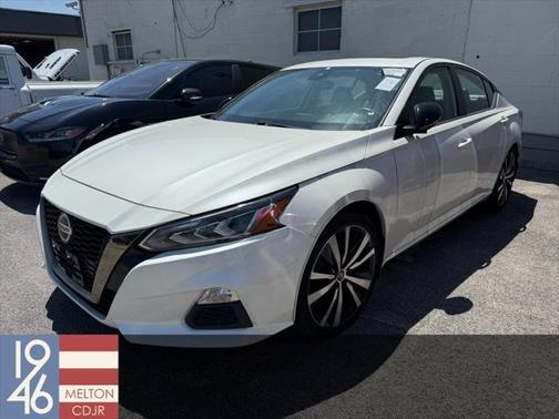 2020 Nissan Altima SR FWD