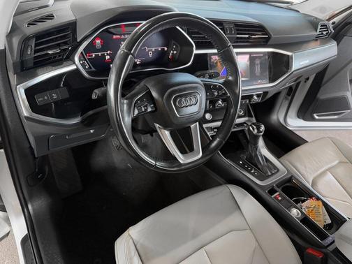 2020 Audi Q3 45 Premium Plus