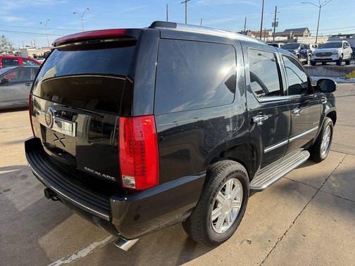 2012 Cadillac Escalade Base