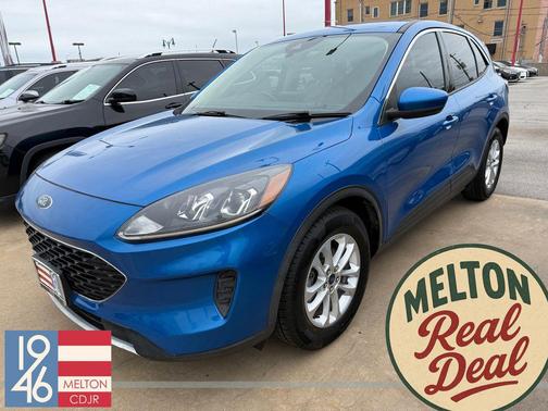 Velocity Blue Metallic 2020 Ford Escape SE