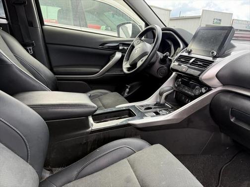 2022 Mitsubishi Eclipse Cross SE