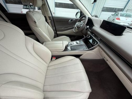 2024 Genesis GV80 2.5T