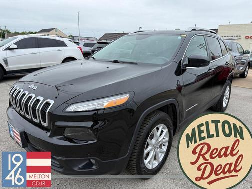 Diamond Black Crystal Pearlcoat 2017 Jeep Cherokee Latitude