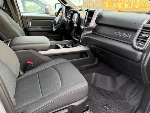 2026 RAM 3500 Big Horn Crew Cab 4x4 8' Box