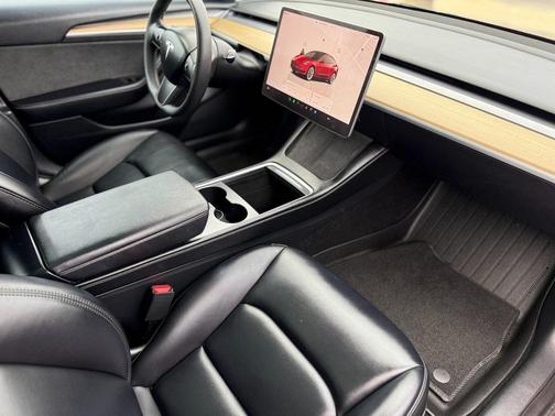 2023 Tesla Model 3 Standard Range