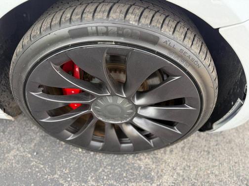 2021 Tesla Model 3 Performance