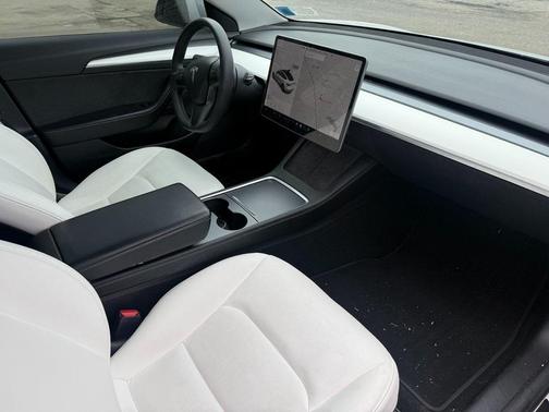 2021 Tesla Model 3 Performance