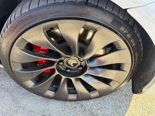 2021 Tesla Model 3 Performance