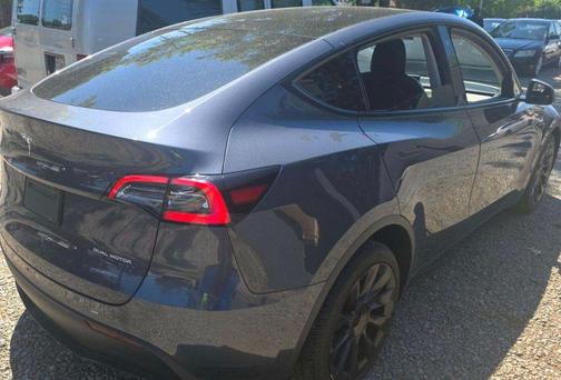 Midnight Silver Metallic 2021 Tesla Model Y Long Range Dual Motor All-Wheel Drive