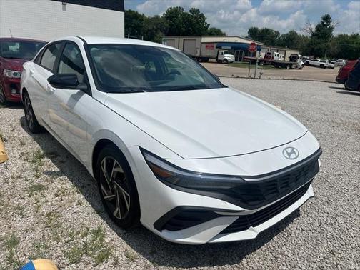 2025 Hyundai ELANTRA Sport