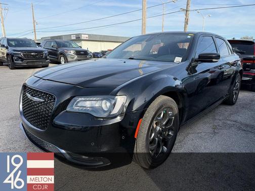 2017 Chrysler 300 S