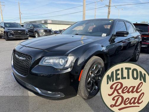 2017 Chrysler 300 S