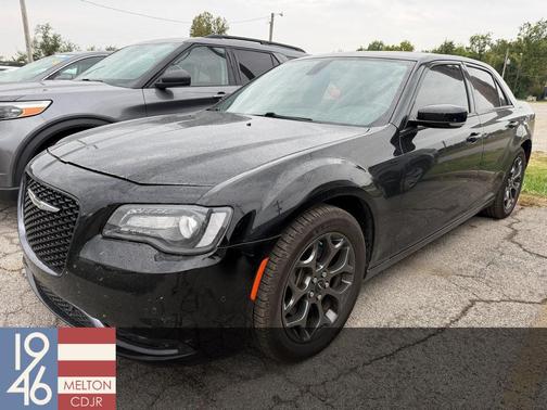 2017 Chrysler 300 S