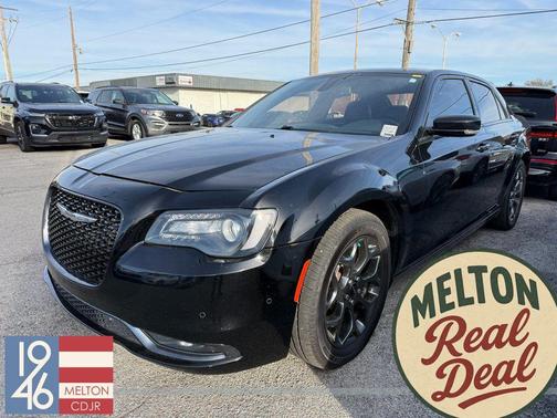 2017 Chrysler 300 S