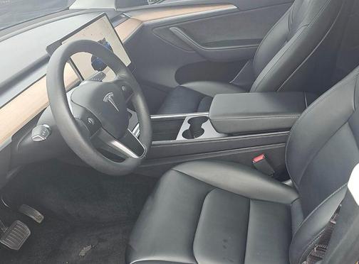 Deep Blue Metallic 2024 Tesla Model Y Long Range Single Motor Rear-Wheel Drive