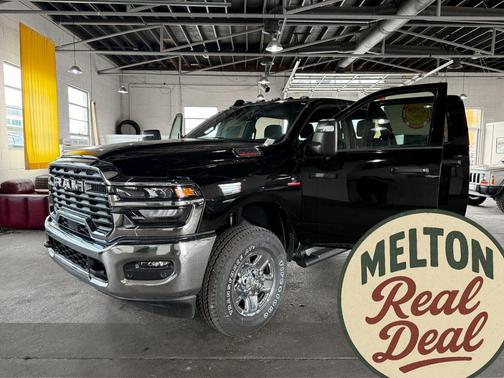 2025 RAM 2500 Tradesman Crew Cab 4x4 6'4' Box