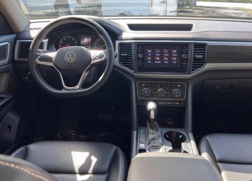 2021 Volkswagen Atlas 3.6L SE w/Technology