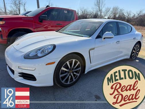2016 Porsche Panamera 4