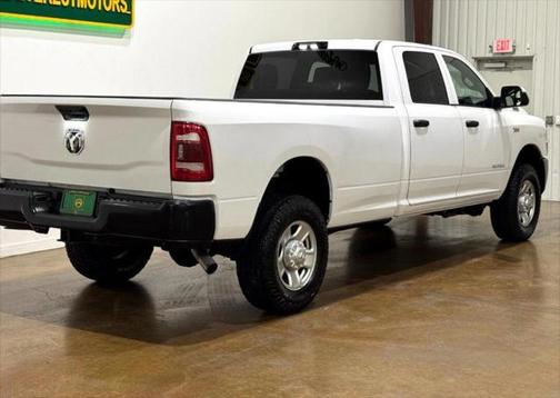 2022 RAM 2500 Tradesman Crew Cab 4x4 8' Box