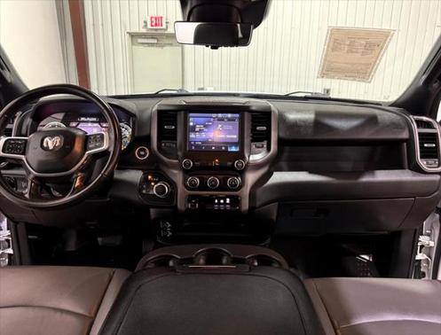 2022 RAM 2500 Tradesman Crew Cab 4x4 8' Box