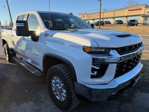 2023 Chevrolet Silverado 2500 LT
