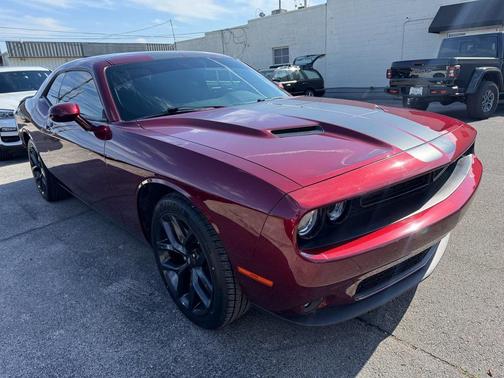 2022 Dodge Challenger SXT