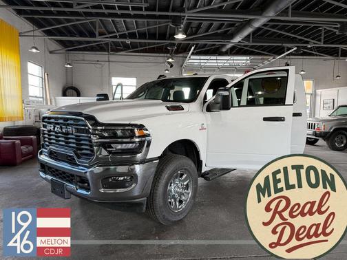 2025 RAM 2500 Tradesman Crew Cab 4x4 6'4' Box