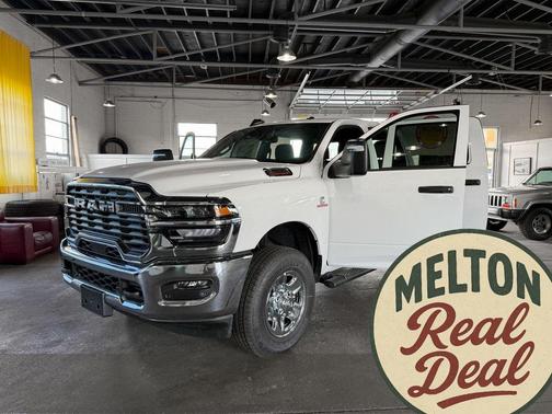 2025 RAM 2500 Tradesman Crew Cab 4x4 6'4' Box