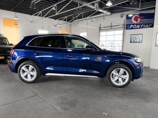 2019 Audi Q5 2.0T Premium Plus
