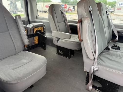 2009 Ford E150 Base