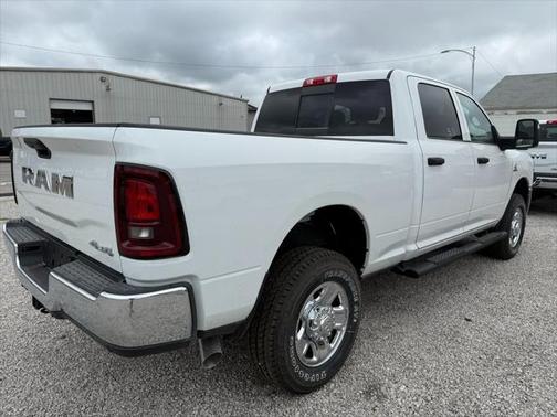 2025 RAM 2500 Tradesman Crew Cab 4x4 6'4' Box