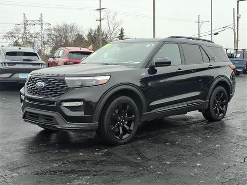 2023 Ford Explorer ST-Line