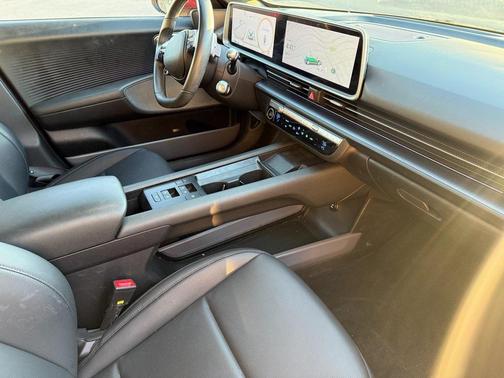 2023 Hyundai IONIQ 6 SEL