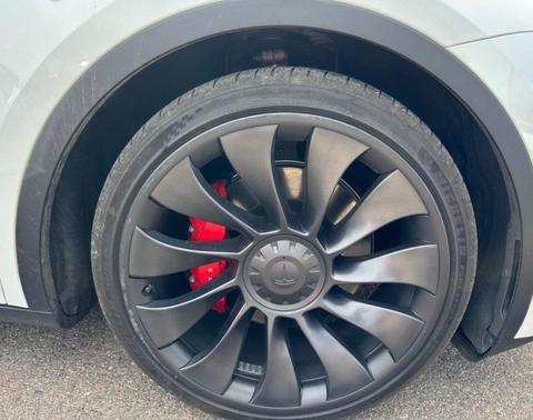 2022 Tesla Model Y Performance Dual Motor All-Wheel Drive