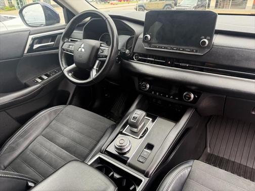 2022 Mitsubishi Outlander SE 2.5 2WD