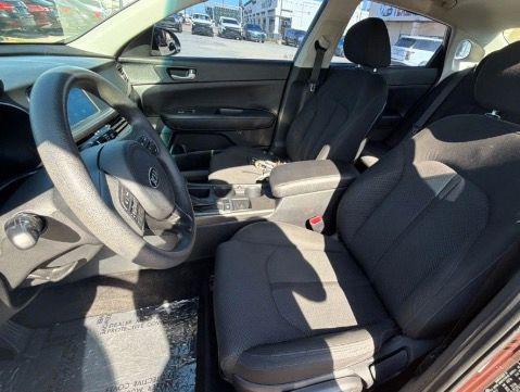 Sangria 2018 Kia Optima LX