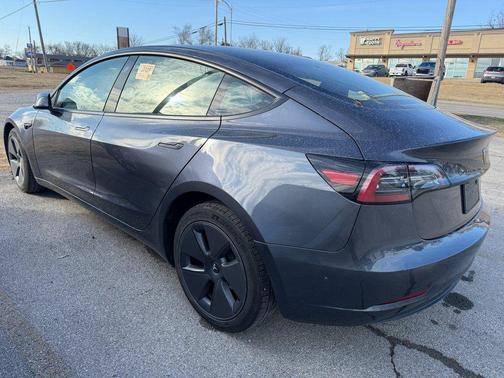 2023 Tesla Model 3 Standard Range