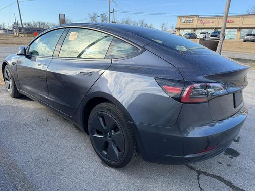 2023 Tesla Model 3 Standard Range