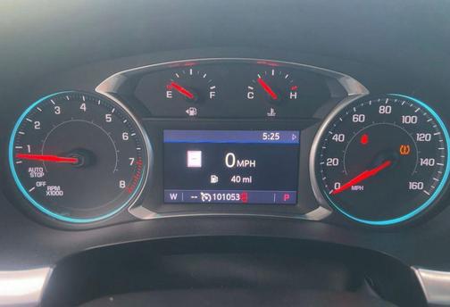 Graphite Metallic 2020 Chevrolet Traverse LT Leather