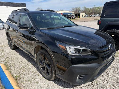Crystal Black Silica 2020 Subaru Outback Onyx Edition XT